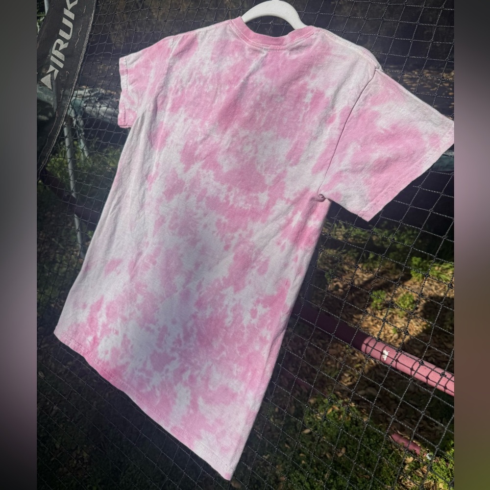 NIRVANA adults pink tie-dye graphic t-shirt with smiley face logo, unisex small - Picture 4 of 11